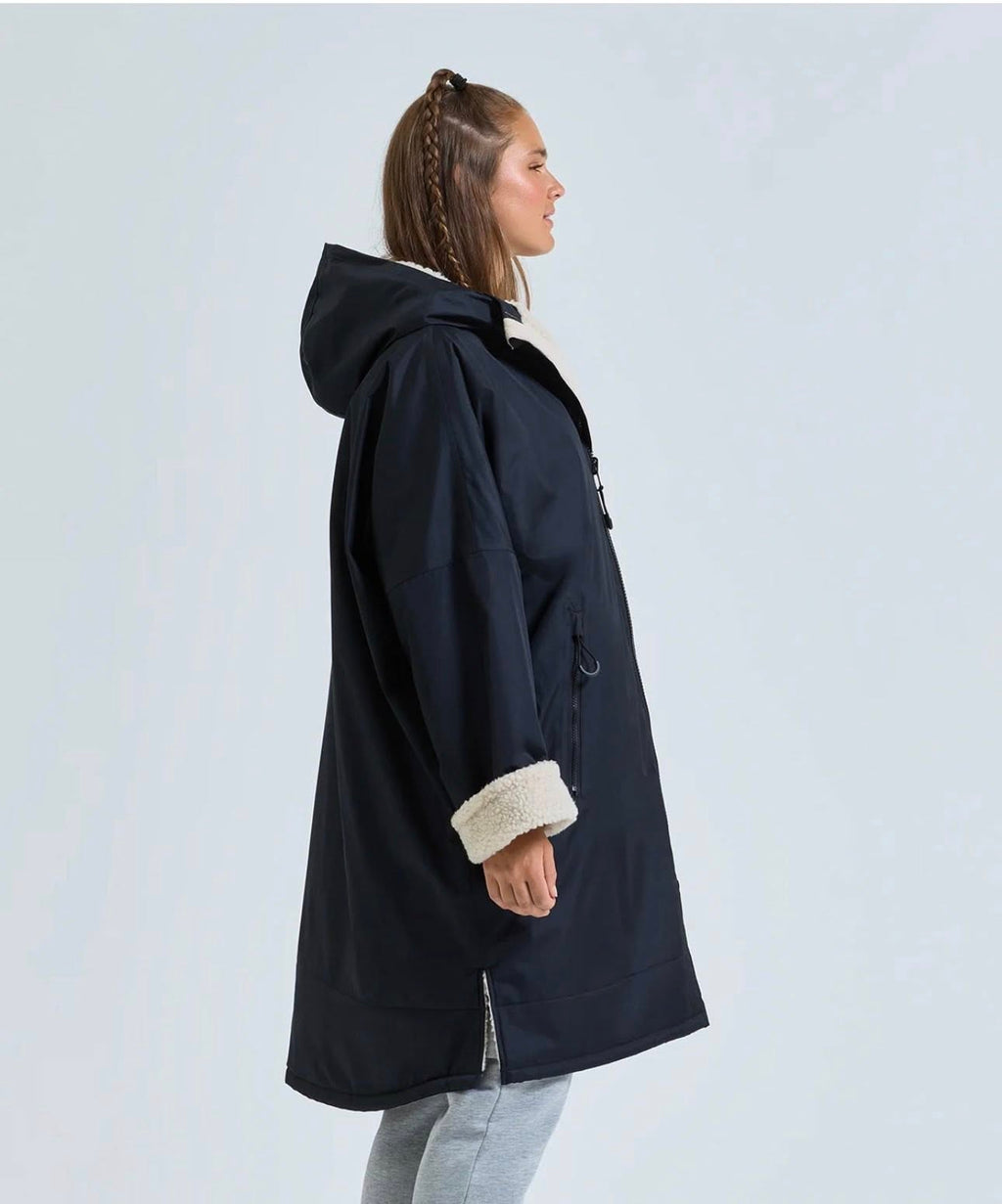 Adults Outdoor Robe - Black & Cream